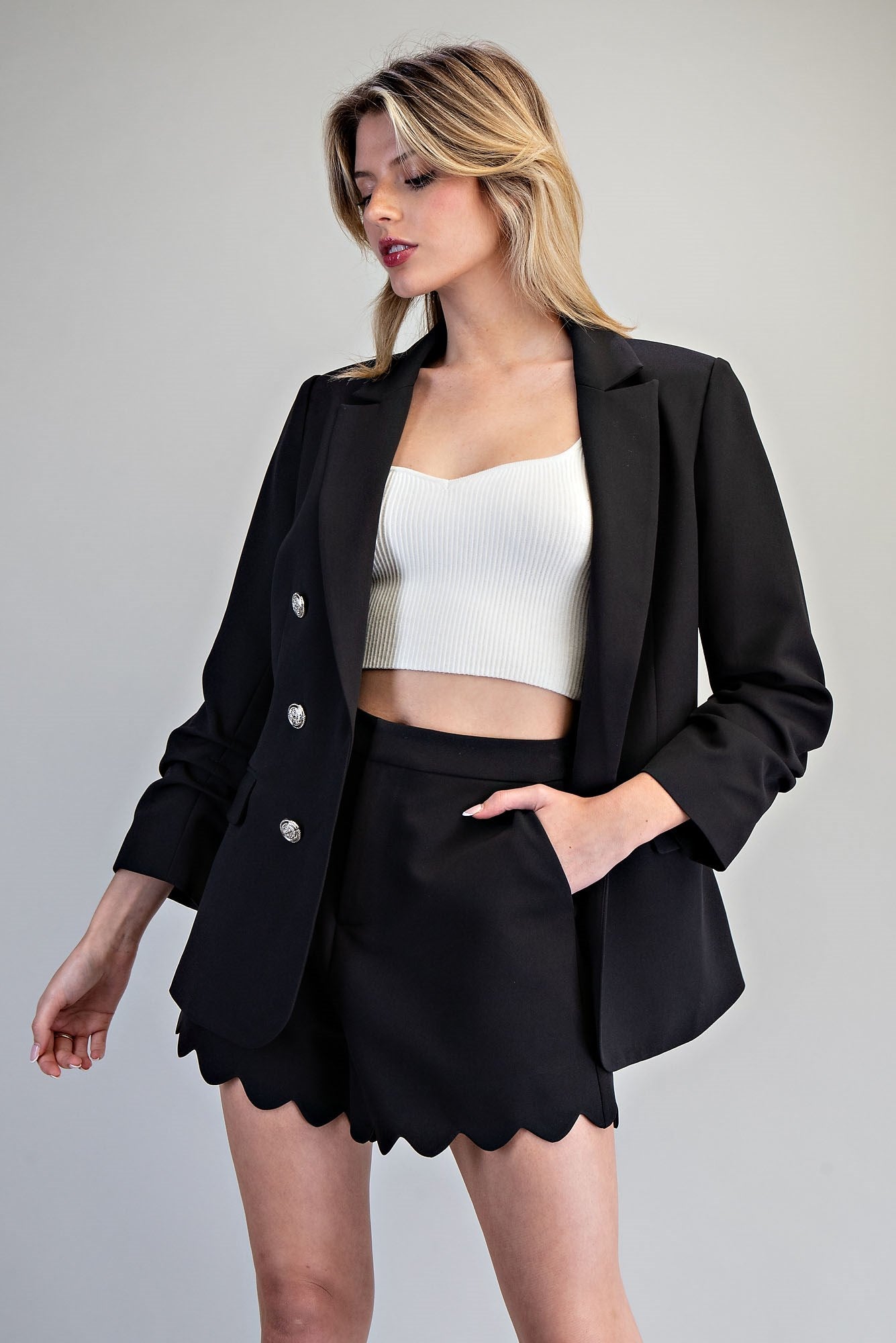 Sleek Edge Scallop Shorts