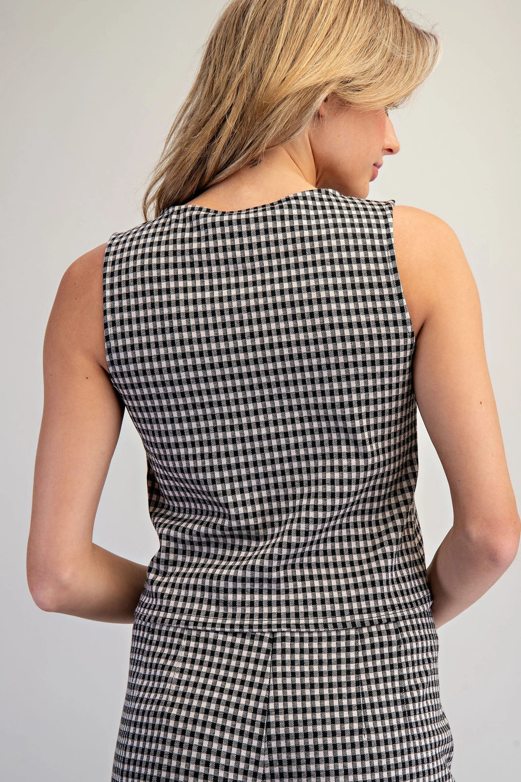 Gingham Ease Button-Front Tank