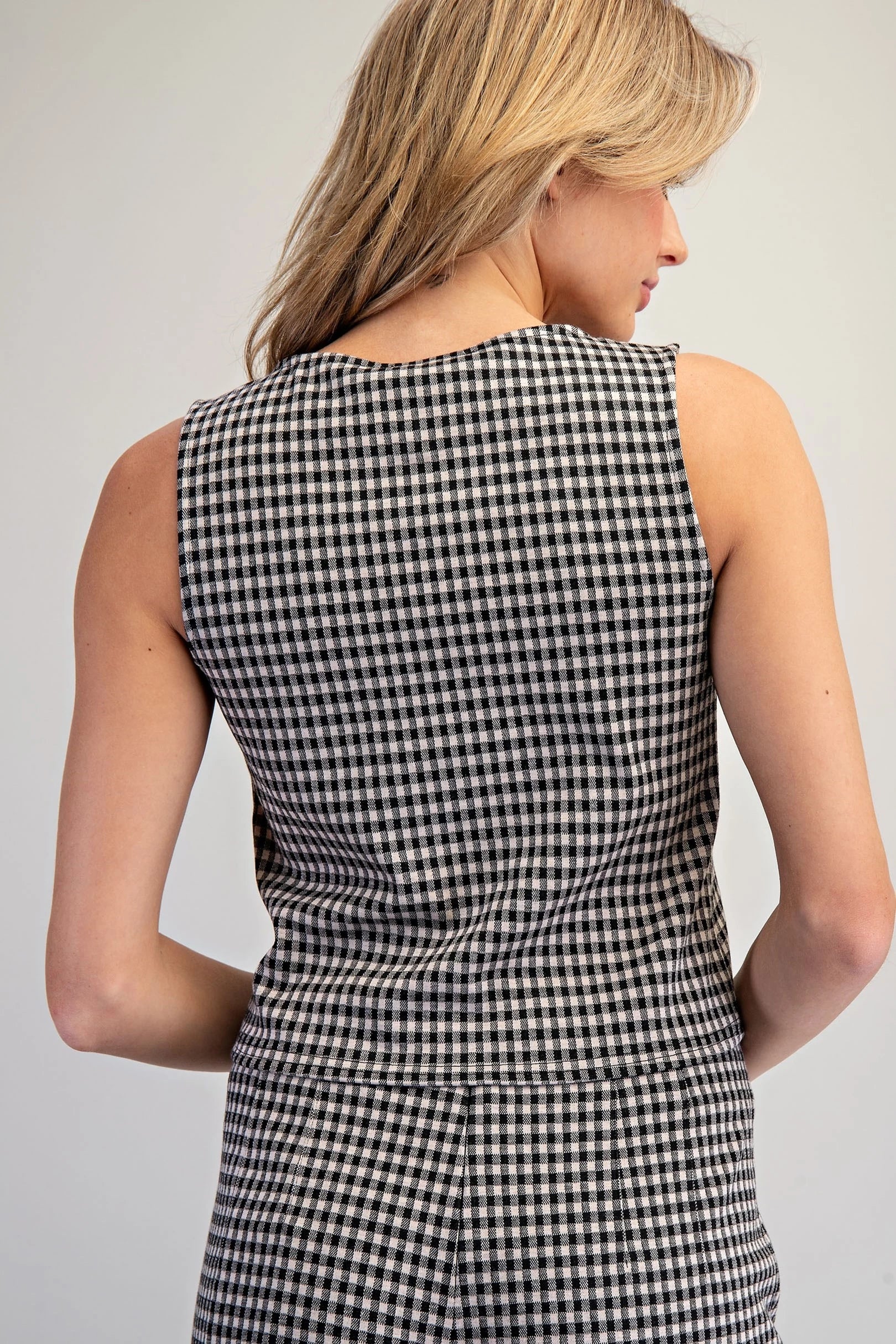 Gingham Ease Button-Front Tank