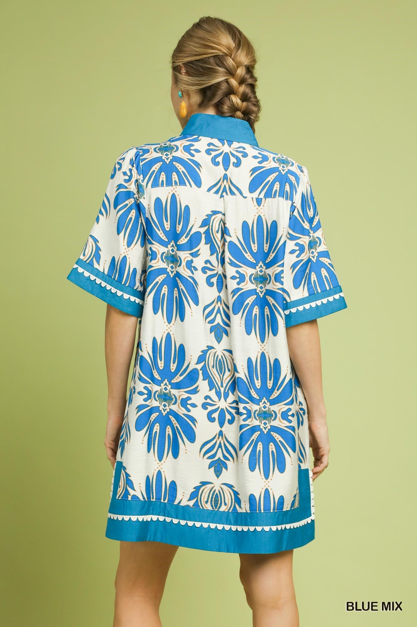 Mix Border Print Dress w/ Contrast Trim