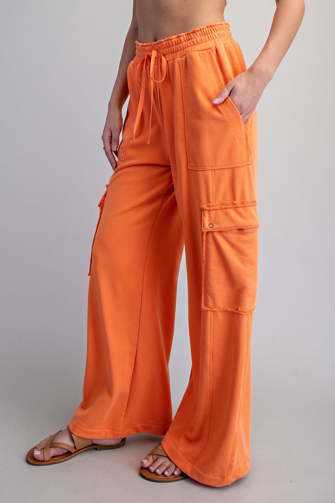 Snow Washed Cargo Sweatpants